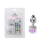 * UZAKTAN KUMANDALI * IŞIKLI METAL PLUG * ALİMÜNYUM ALAŞIMLI ÇELİK MATERYAL * MAX. ÇAP 2.7 CM * MAX. UZUNLUK 7.1 CM *NET AĞIRLIK 76 GR * BLASTER AMBALAJ * GÜMÜŞ RENKLİ